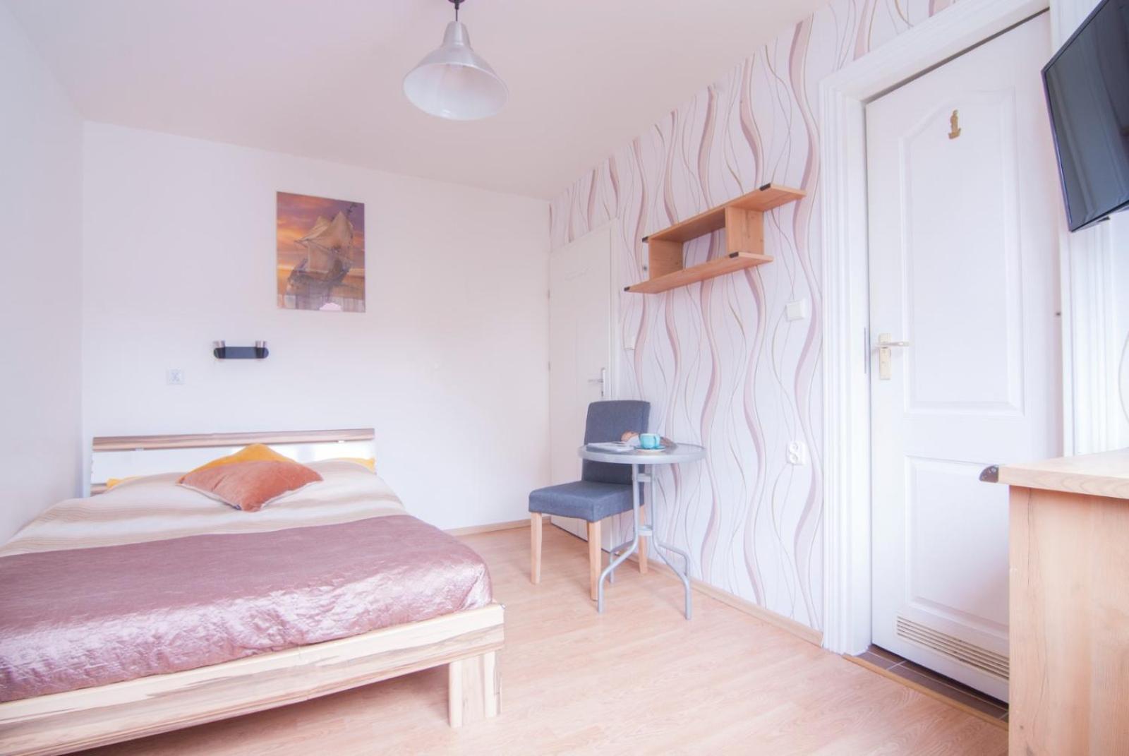 Wynajem Apartamentow I Pokoi. Ustronie Morskie Kültér fotó